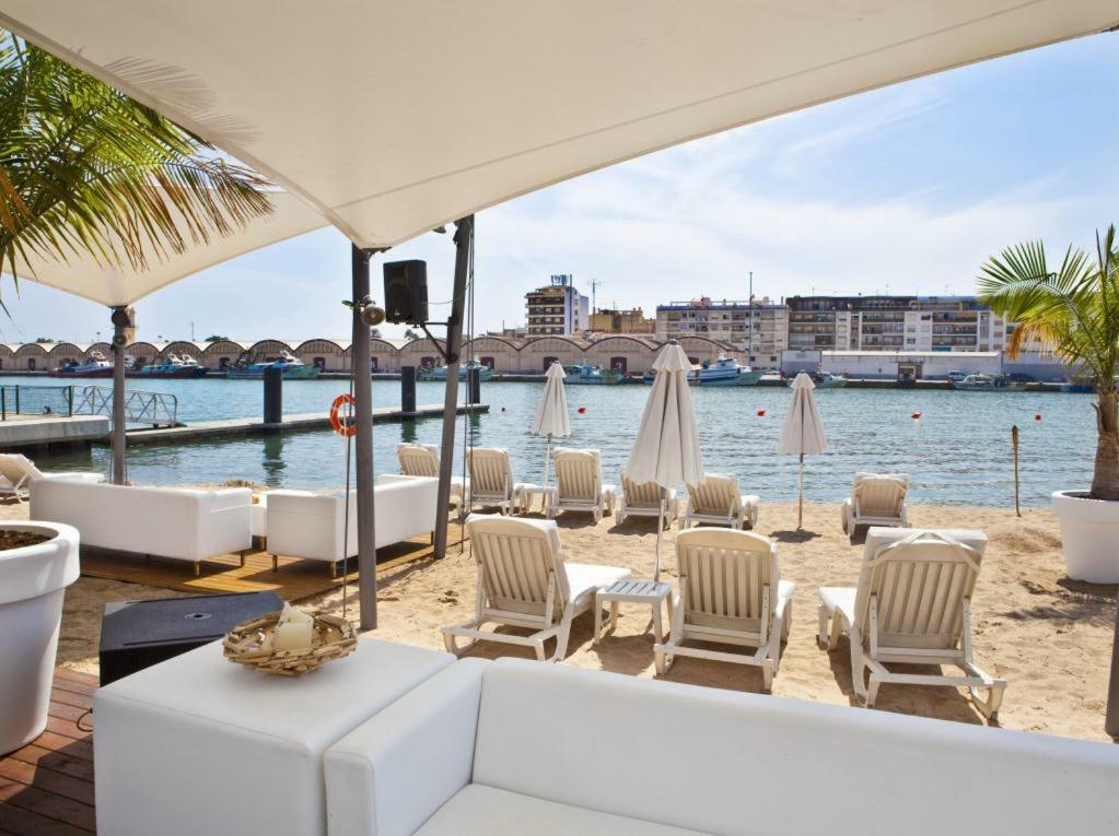 Ferienwohnung Apartamento Con Piscina Y Parking Gandía Exterior foto